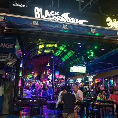 Pubs and Bars in Phuket Closed by Midnight Until Jan 20