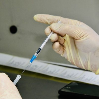 PM Seeks Help From Private Sector on Vaccine Rollout